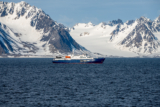 What’s It Like to Go on a Svalbard Cruise? – Wild Junket
