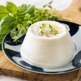 Easy Homemade Ricotta Cheese (30 Minutes, 3 Ingredients)