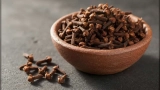 Clove Uses and Benefits: How to Use Cloves for Room Freshening, Cleaning and Toothache Relief