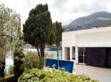 Modernist Architecture + Interior Design