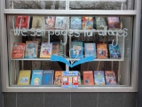 Busy Bookshop | Tinted Edges